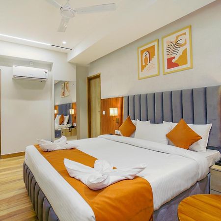 Hotel West Inn Premium Kharar ภายนอก รูปภาพ