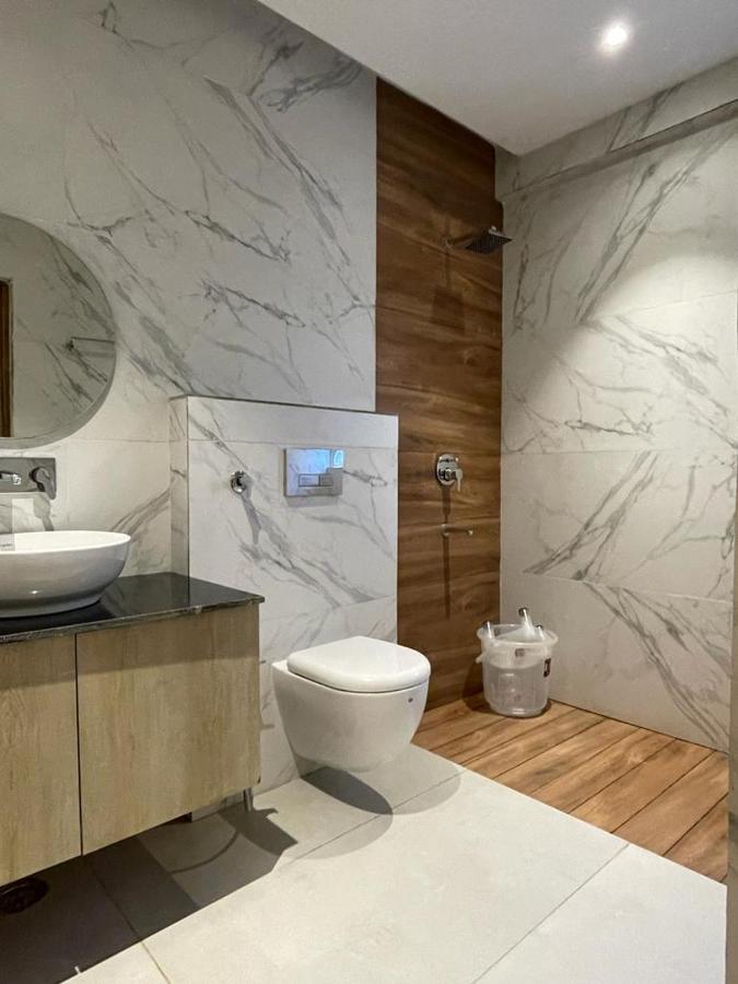 Hotel West Inn Premium Kharar ภายนอก รูปภาพ
