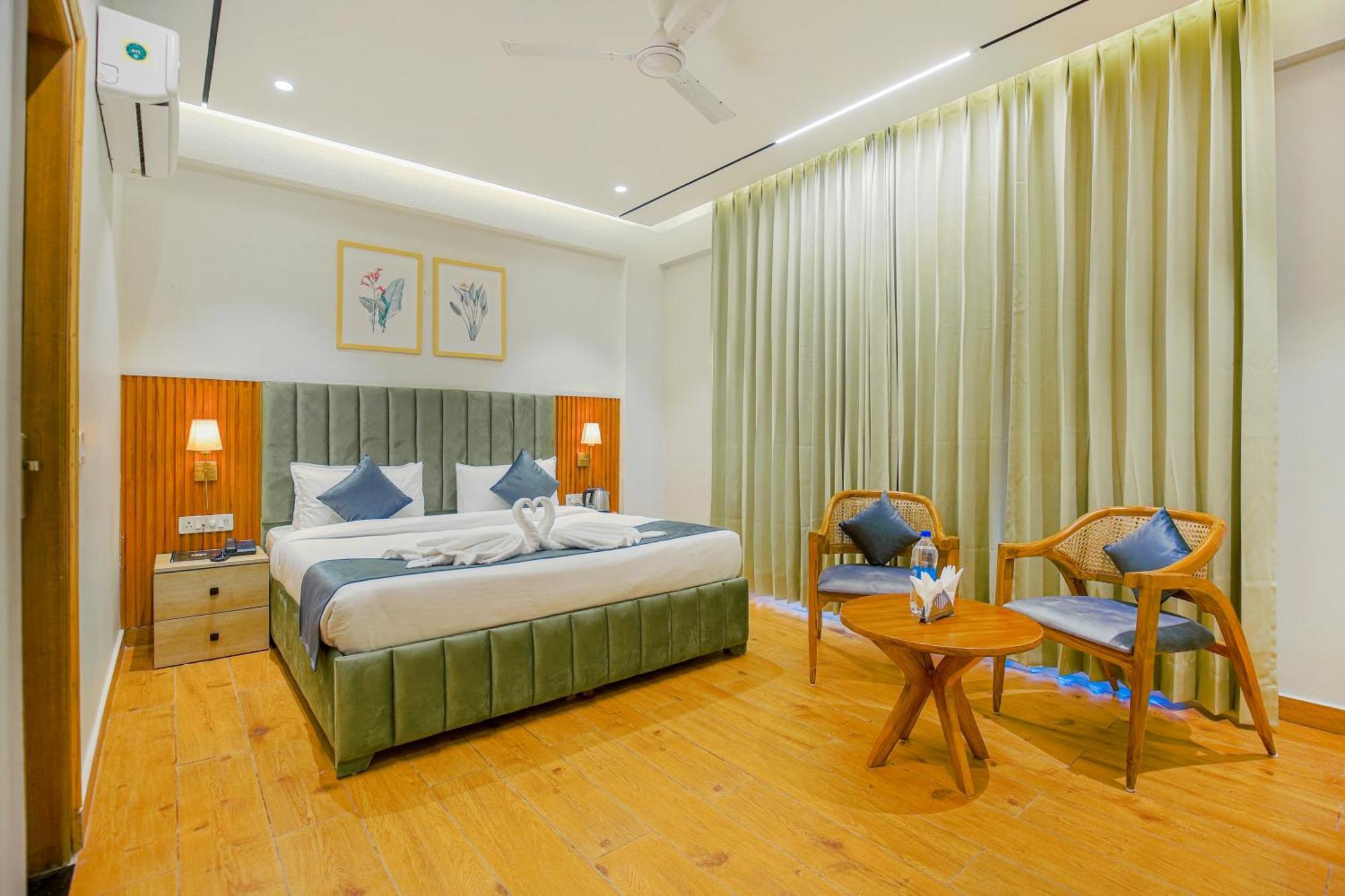 Hotel West Inn Premium Kharar ภายนอก รูปภาพ